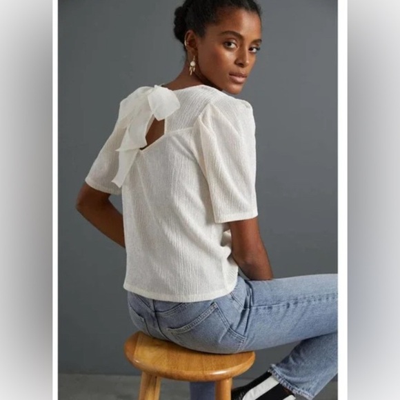 - Sunday in Brookline by Anthropologie Bow-Back Puff-Sleeved Top size XS - Picture 2 of 8